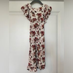 Kate Quinn flower pantsuit